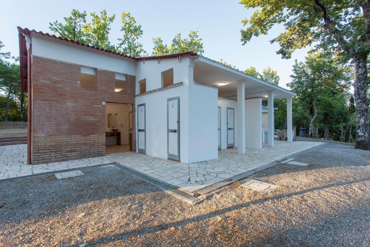 Luxor Chianti Glamping Village Кастелліна-ін-К'янті Екстер'єр фото