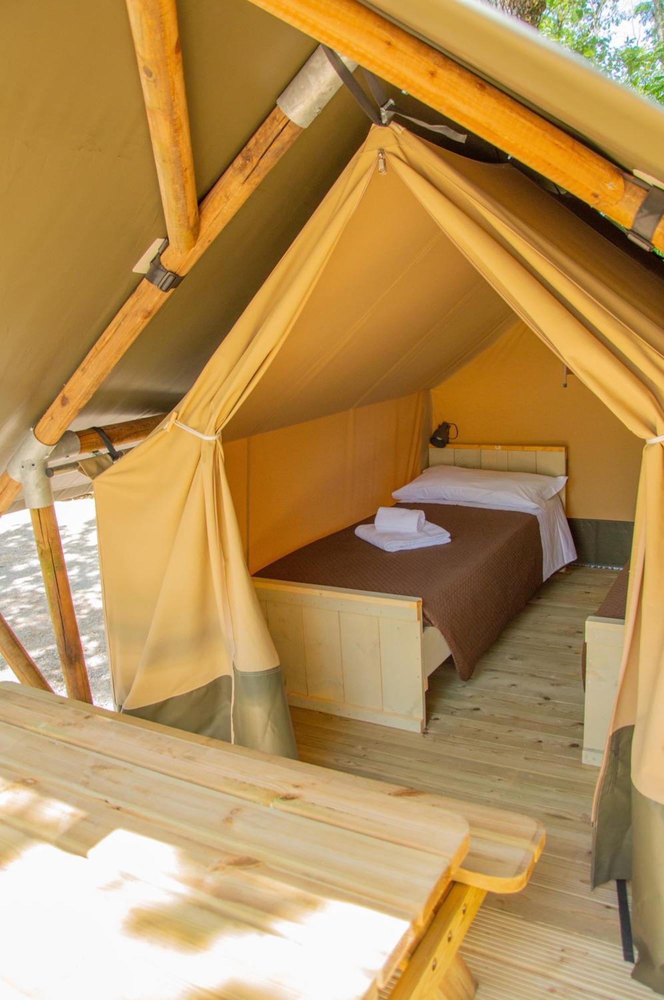 Luxor Chianti Glamping Village Кастелліна-ін-К'янті Екстер'єр фото