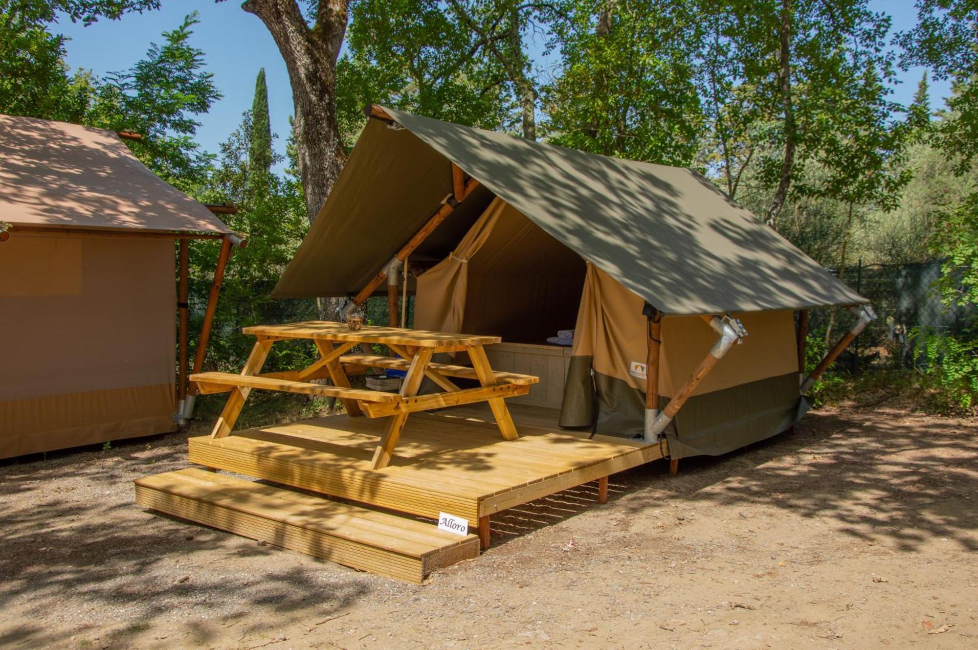 Luxor Chianti Glamping Village Кастелліна-ін-К'янті Екстер'єр фото
